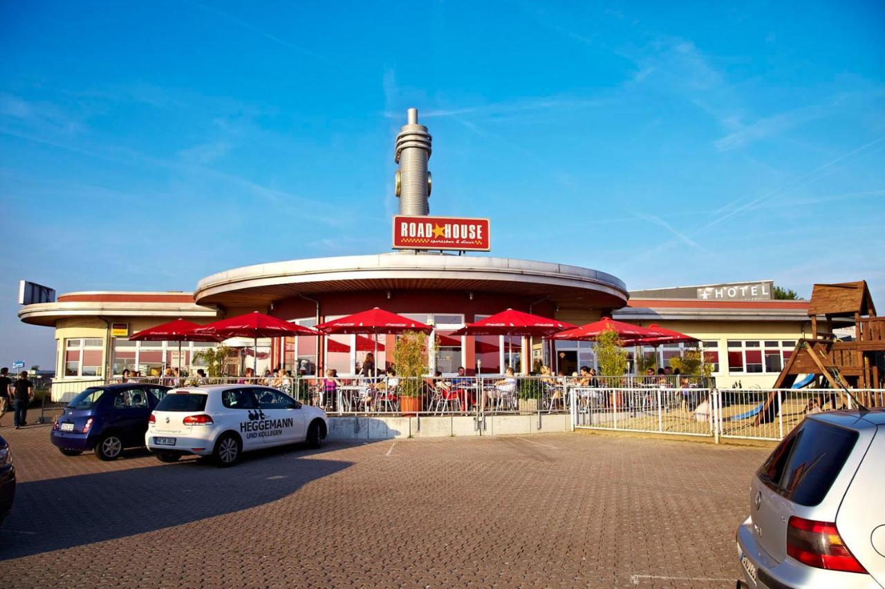 Road House Hotel Paderborn Exteriör bild